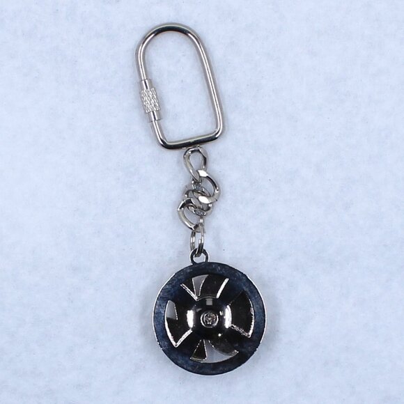 Silver Tone Keychain With Spinning Number 18 And Rhinestones - Picture 2 of 10